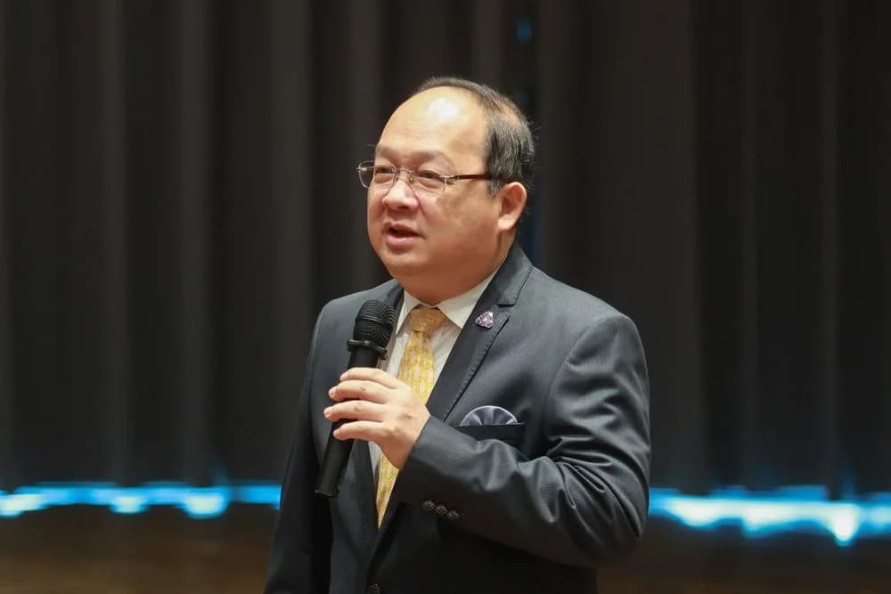 ปธ. ส.อ.ท. ได้รับเกียรติเป็นวิทยากรบรรยาย “AI กับ โอกาสและความท้าทายกับการพลิกโฉมอุตสาหกรรมไทยยุคดิจิทัล”