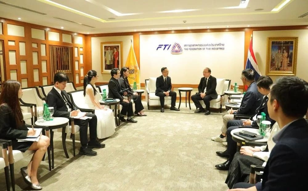 ส.อ.ท. ร่วมแสดงความยินดีกับนายชลัช รัตนบุญนิธิ ในโอกาสเข้ารับตำแหน่งกรรมการผู้จัดการ EXIM BANK