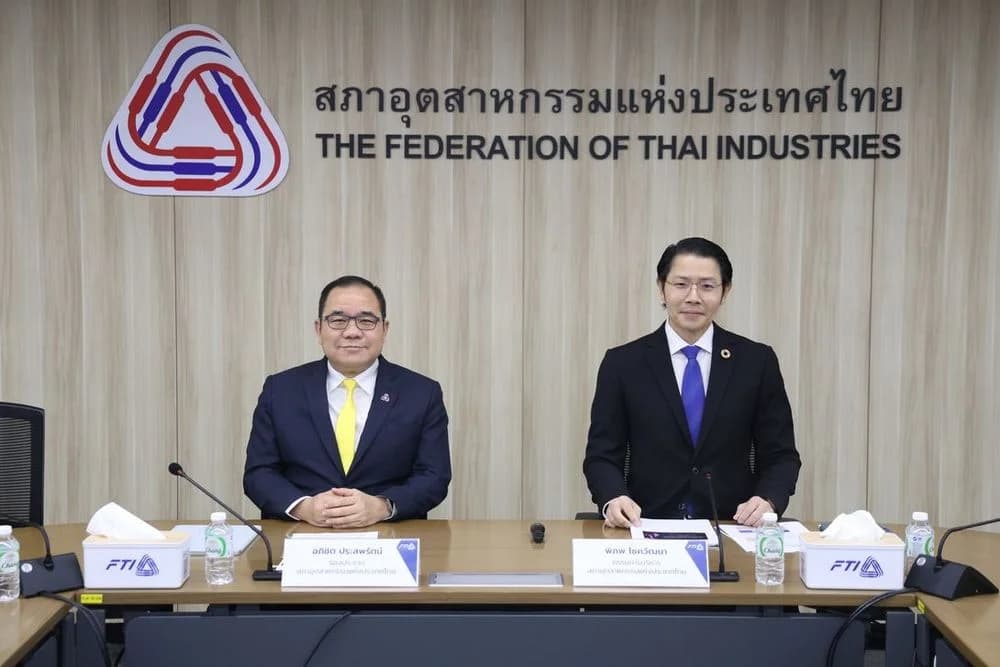 ดัชนีเชื่อมั่นอุตฯ ปรับตัวลดลงต่อเนื่อง เสนอรัฐเข้มงวดตรวจสอบสินค้าสวมสิทธิ์