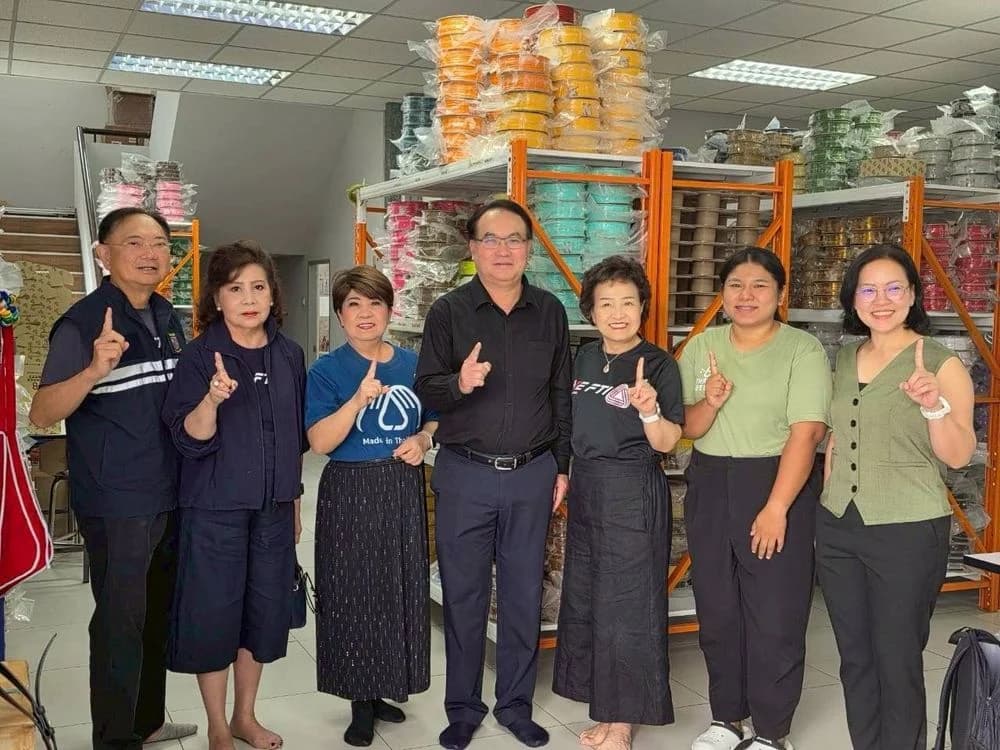 ส.อ.ท. ลงพื้นที่เยี่ยมชมสถานประกอบการ ตอกย้ำความเชื่อมั่นสินค้าไทย MiT ขยายโอกาสการจัดซื้อจัดจ้างภาครัฐ-ตลาดต่างประเทศ