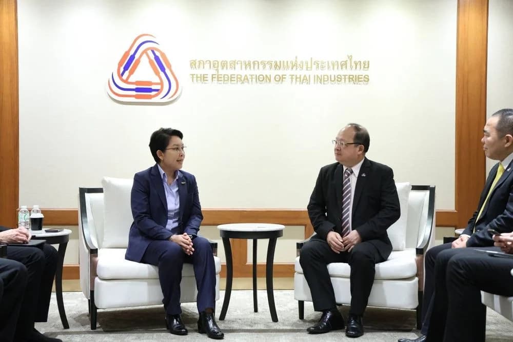 ส.อ.ท. ต้อนรับคณะผู้บริหาร บสส. นำเสนอบริการแก้ไขปัญหาหนี้